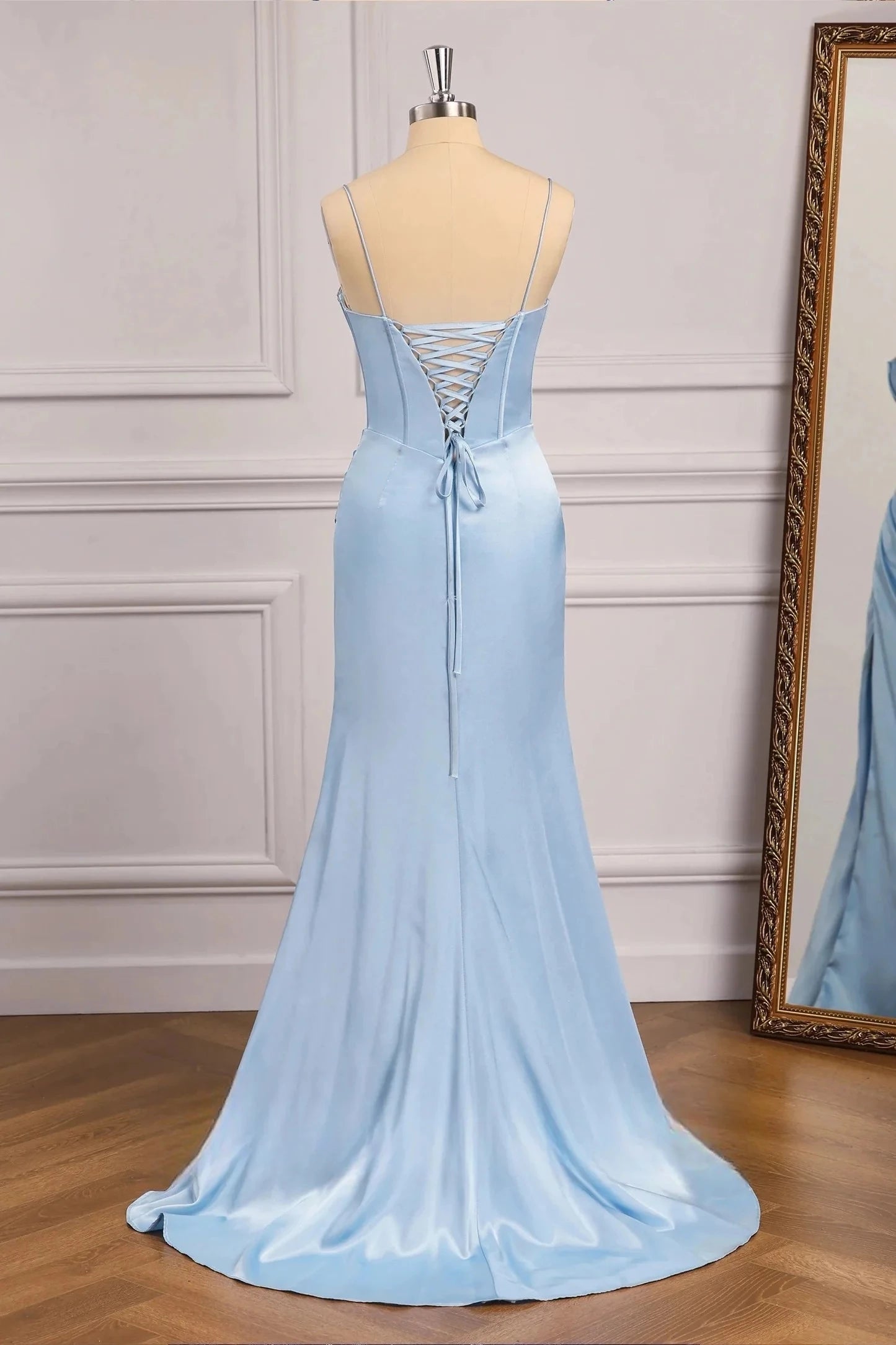 Glamorous Mermaid Sweetheart Spaghetti-Strap Lace-Up-Back High-Slit Train Evening Dress