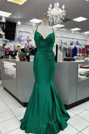 Glamorous Mermaid Sweetheart Spaghetti Straps Lace Up Back Sweep Train Emerald Green Metallic Satin Evening Dresses