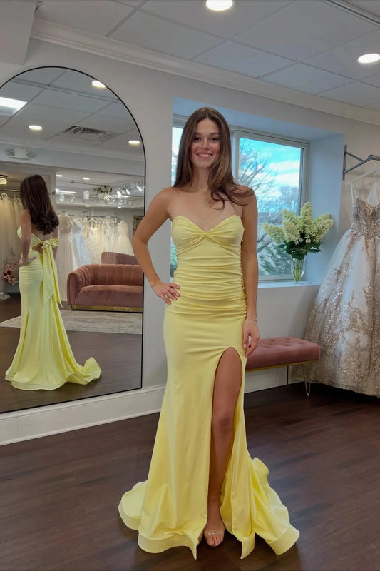 Glamorous Mermaid Sweetheart Strapless Sleeveless Bow Back Floor-Length Yellow Jersey Evening Dresses