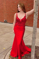 Glamorous Mermaid V-Neck Spaghetti Straps Cutout Back Sweep Train Red Floral Lace Evening Dresses