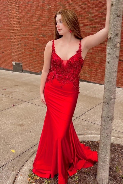 Glamorous Mermaid V-Neck Spaghetti Straps Cutout Back Sweep Train Red Floral Lace Evening Dresses