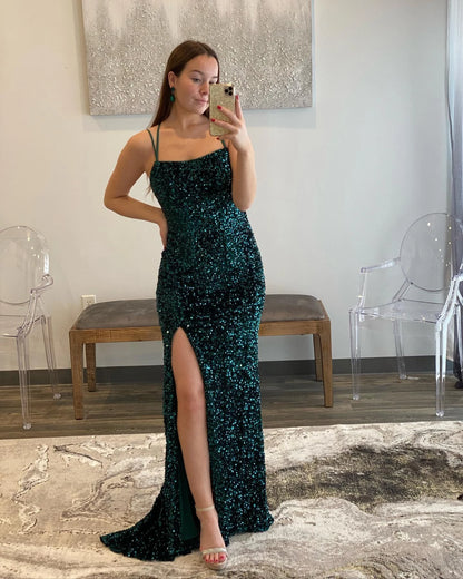 Glamorous Sheath Column Square Neck Spaghetti Straps Lace Up Back Floor-Length Emerald Sequin Evening Dresses