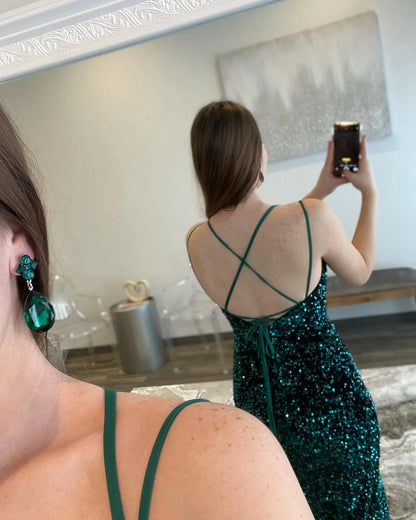 Glamorous Sheath Column Square Neck Spaghetti Straps Lace Up Back Floor-Length Emerald Sequin Evening Dresses