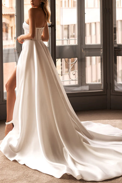Modern A-Line Sweetheart Strapless Open-Back Train-Length Wedding Dress