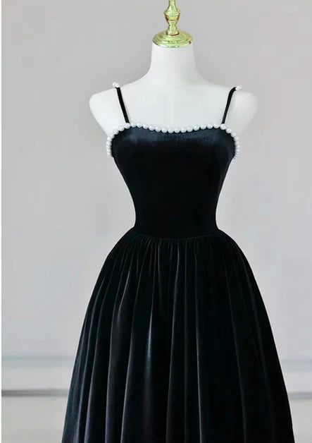 Charming A-line Spaghetti Strap Pearl Lace Up Long Prom Gown