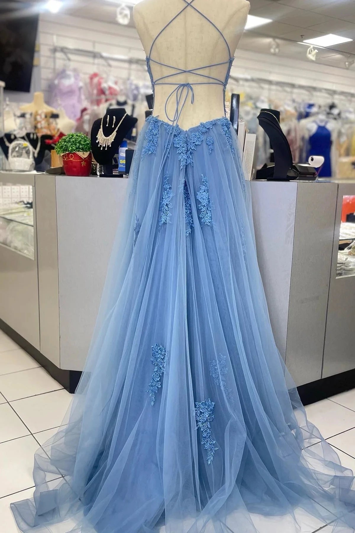Romantic A-Line Square Neck Spaghetti Straps Lace Up Back Sweep Train Sky Blue Floral Tulle Evening Dresses