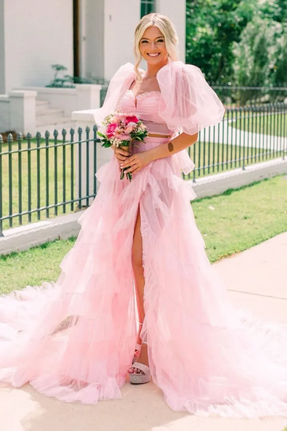 Romantic A-line Sweetheart Puff Sleeves Tie-back Backless Train Evening Prom Dress