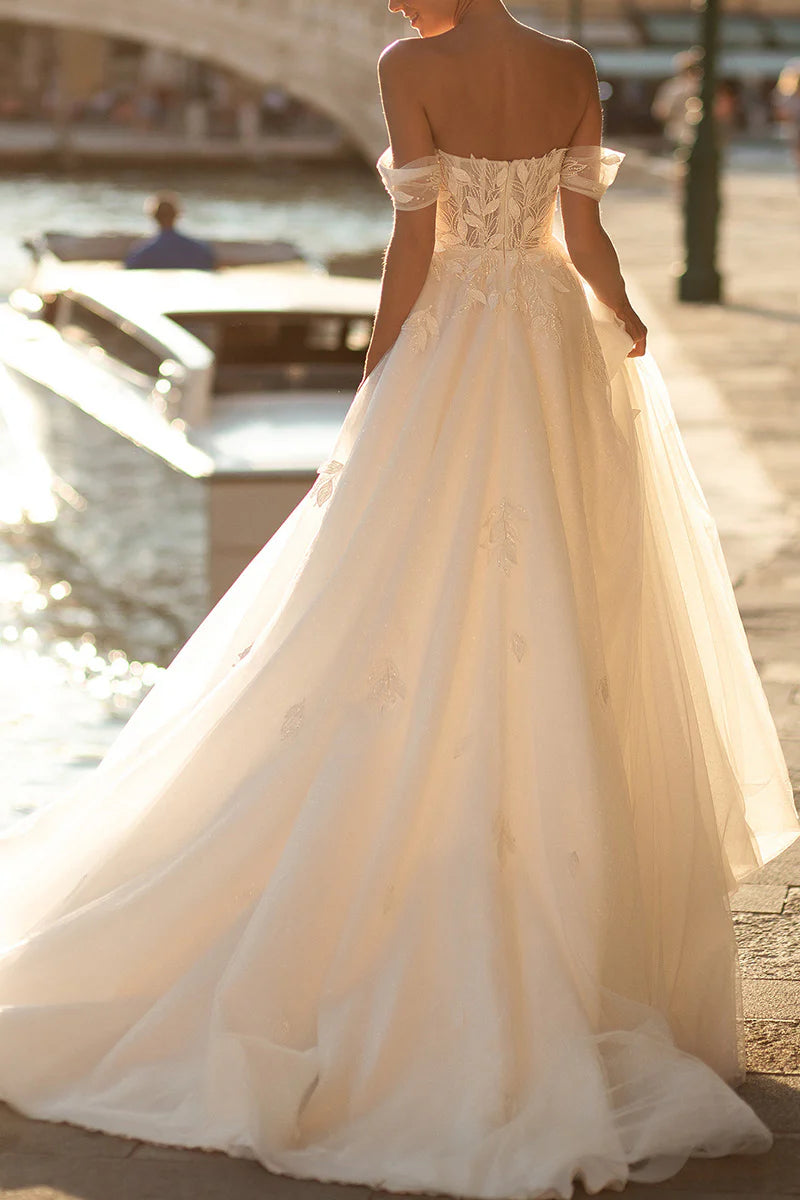 Romantic Ball-Gown Sweetheart Off Shoulder Short Sleeve Zipper Back Train Length Wedding Dress