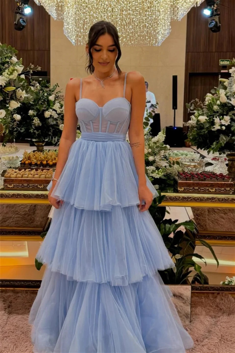 Romantic Ball-Gown Sweetheart Spaghetti-Strap Open-Back Tiered-Tulle Maxi Evening Dress