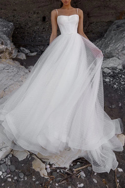 Romantic Ball-Gown Sweetheart Spaghetti Strap Open Back Train Length Wedding Dress