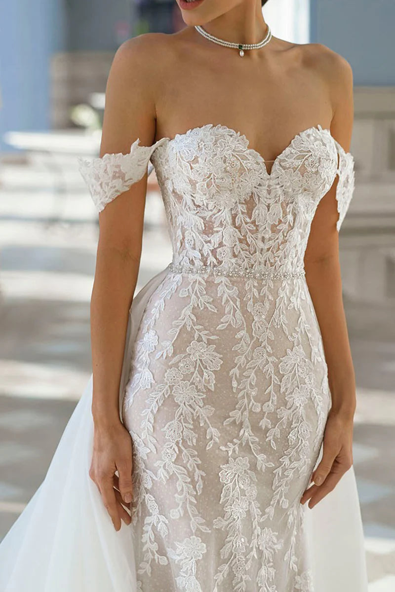 Romantic Mermaid Sweetheart Off-Shoulder Lace-Up-Back Train-Length Wedding Dress