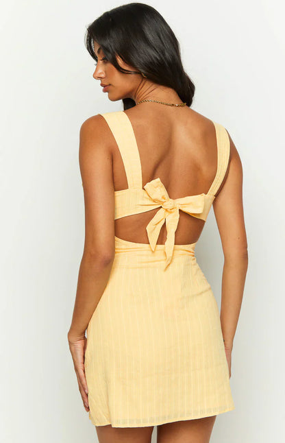 Sheath Square-neck Bow-strap Lace-trim Backless Mini Homecoming Dresses