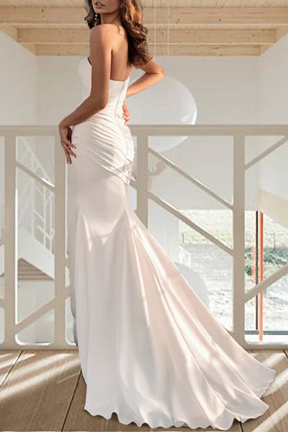 Sleek Mermaid Sweetheart Detachable Puff Sleeve Zipper Back Train Length Wedding Dress