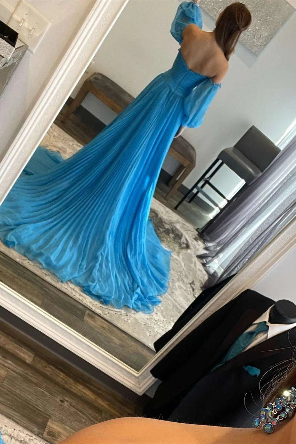 Stunning A Line Sweetheart Cold Shoulder Puff Sleeve Cut Out Floor Length Evening Gown
