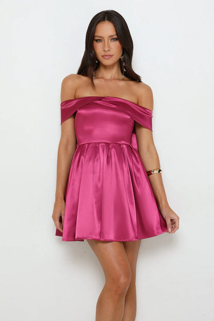 Vibrant A-Line Off-the-Shoulder Sleeveless Big Bow Back Mini Homecoming Dresses