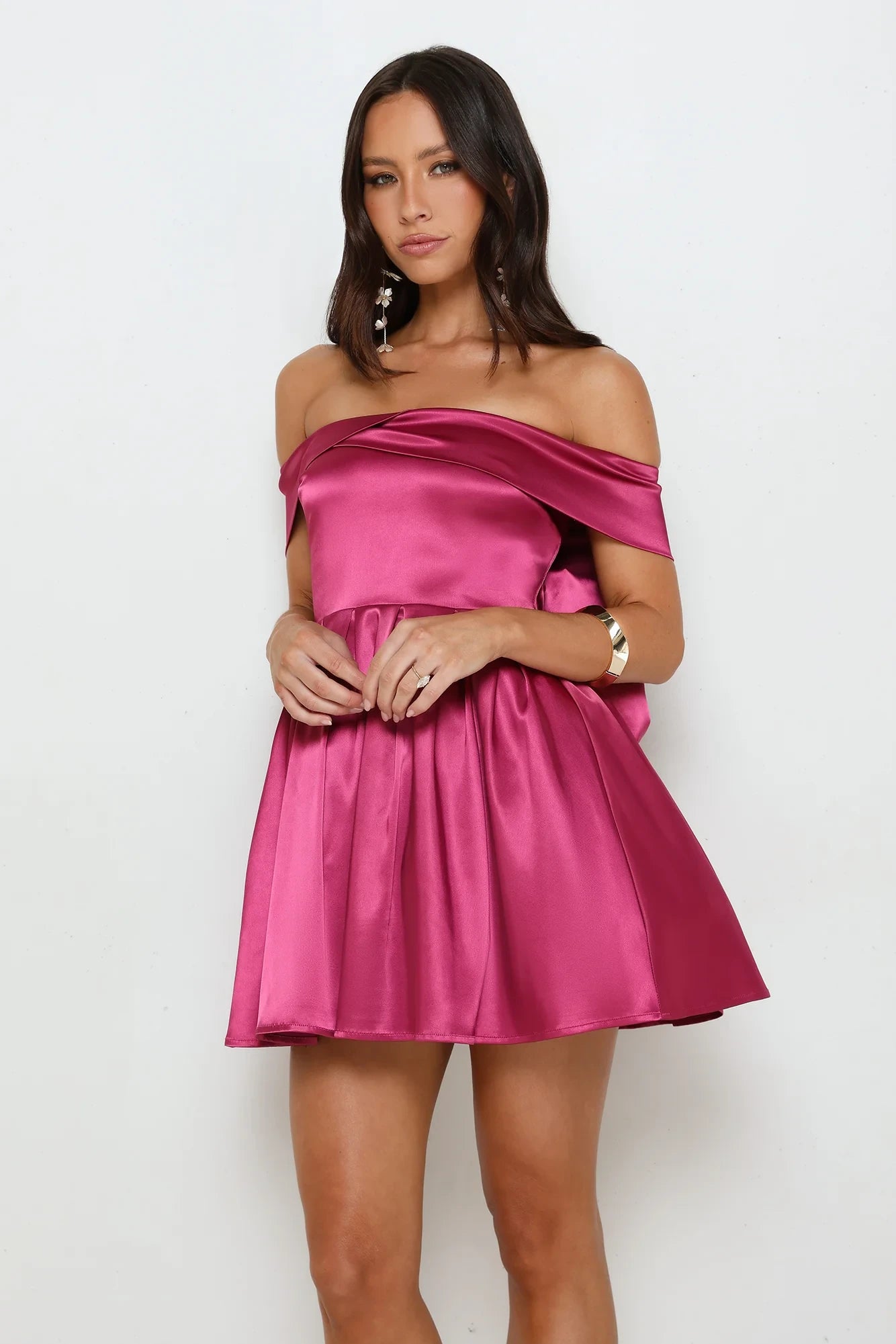 Vibrant A-Line Off-the-Shoulder Sleeveless Big Bow Back Mini Homecoming Dresses