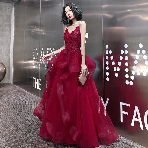 Burgundy Spaghetti Strap Lace Prom Dress V Neck Ruffled Tulle Skirt