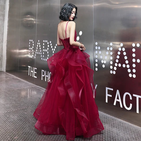 Burgundy Spaghetti Strap Lace Prom Dress V Neck Ruffled Tulle Skirt