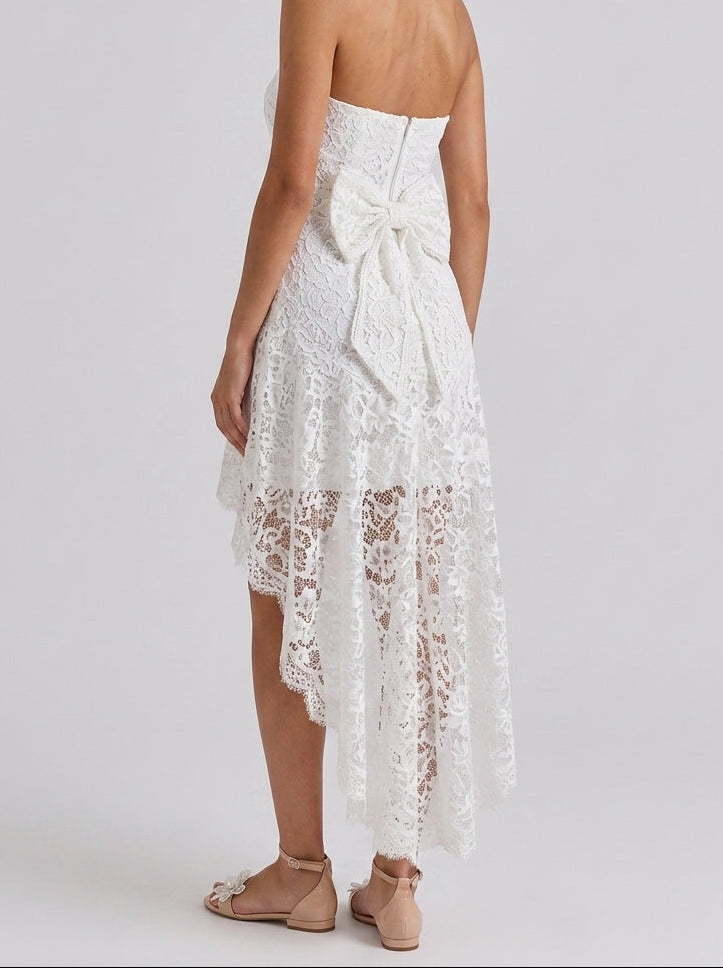 Chic High-low Sheath Strapless Solid-back Lace Graduation Dress