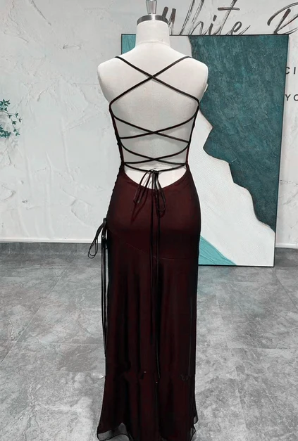 Burgundy Mesh Sheath Column Straight Across Criss Cross Back Floor-Length Dress Back View - Aabei Dress
