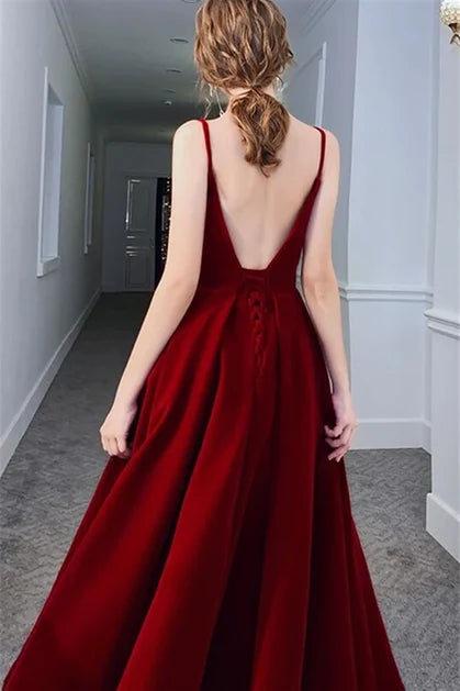 Burgundy Velvet A-Line Sweetheart V-Back Floor-Length Dress Back View - Aabei Dress