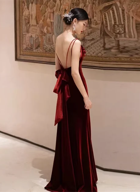 Burgundy Velvet Sheath Column Cowl Neck Low Back with Bow Floor-Length Dress Back View - Aabei Dress