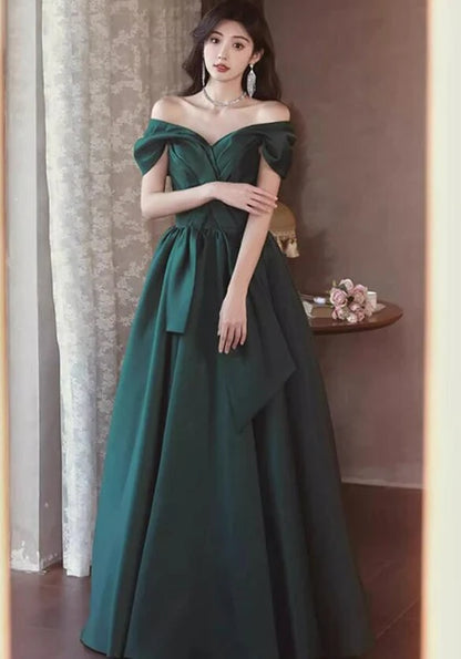 Emerald Green Satin A-Line Off-the-Shoulder Lace-up Floor-Length Dress Front View - Aabei Dress