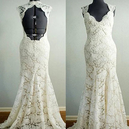 Sheath/Column Sleeveless Lace V-neck Court Train Wedding Dresses