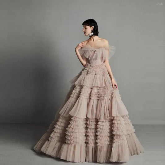 A-Line Prom Dresses Elegant Dress Formal Sweep / Brush Train Sleeveless Strapless Tulle with Pleats Ruffles