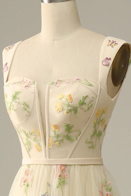 Prom Dress A-Line Square Neck Lace Embroidered Unique Luxury Formal Wear Dresses