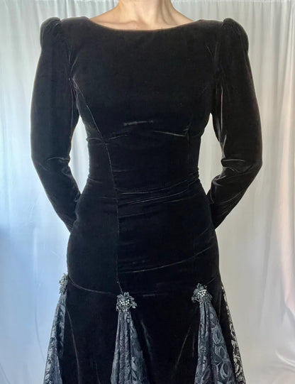 Evening Dress Velvet Dress Long Sleeves Vintage Velvet and Lace Splicing Maxi Dress Formal Dresses Wedding Guest Dress