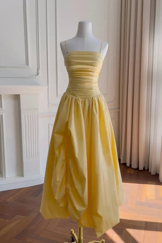 Romantic A-Line Square Neck Spaghetti Straps Lace Up Back Floor-Length Yellow Evening Dresses