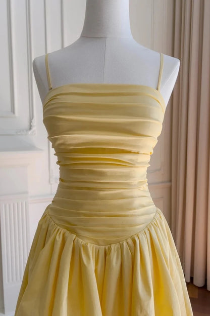 Romantic A-Line Square Neck Spaghetti Straps Lace Up Back Floor-Length Yellow Evening Dresses
