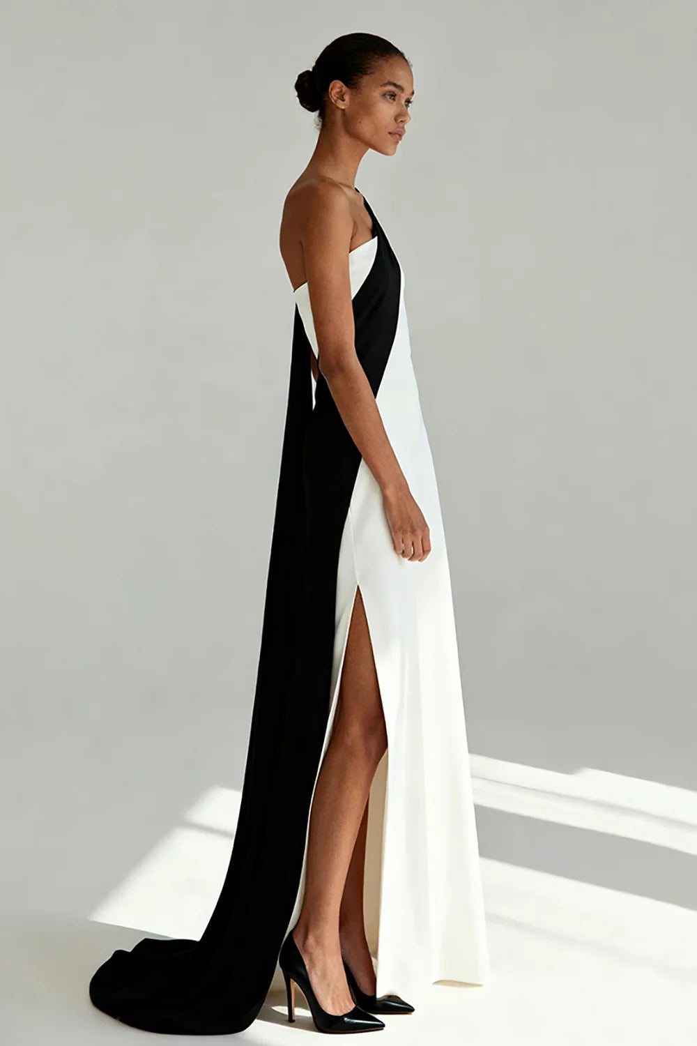 Ivory Crepe Sheath/column One Shoulder Open-Back Floor-Length Dress - Aabei Dress