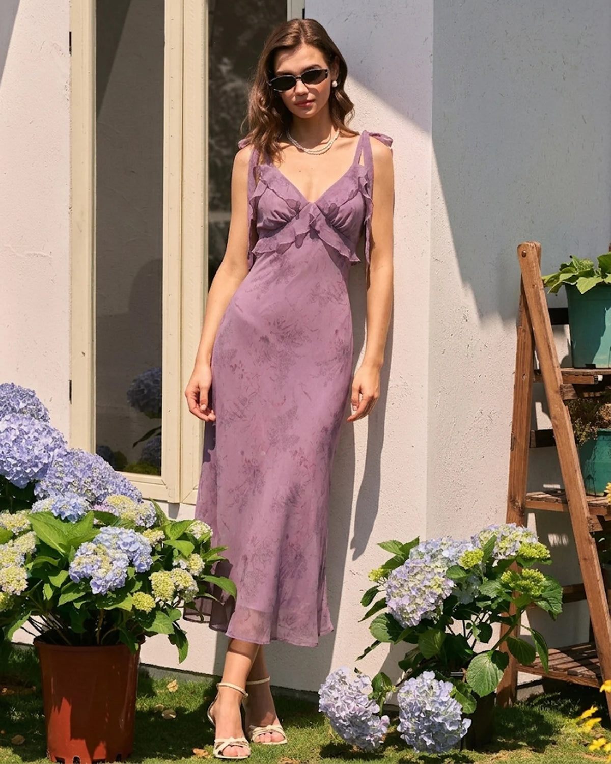 Mauve Chiffon Sheath/column V-Neck V-Back Midi Dress Front View - Aabei Dress