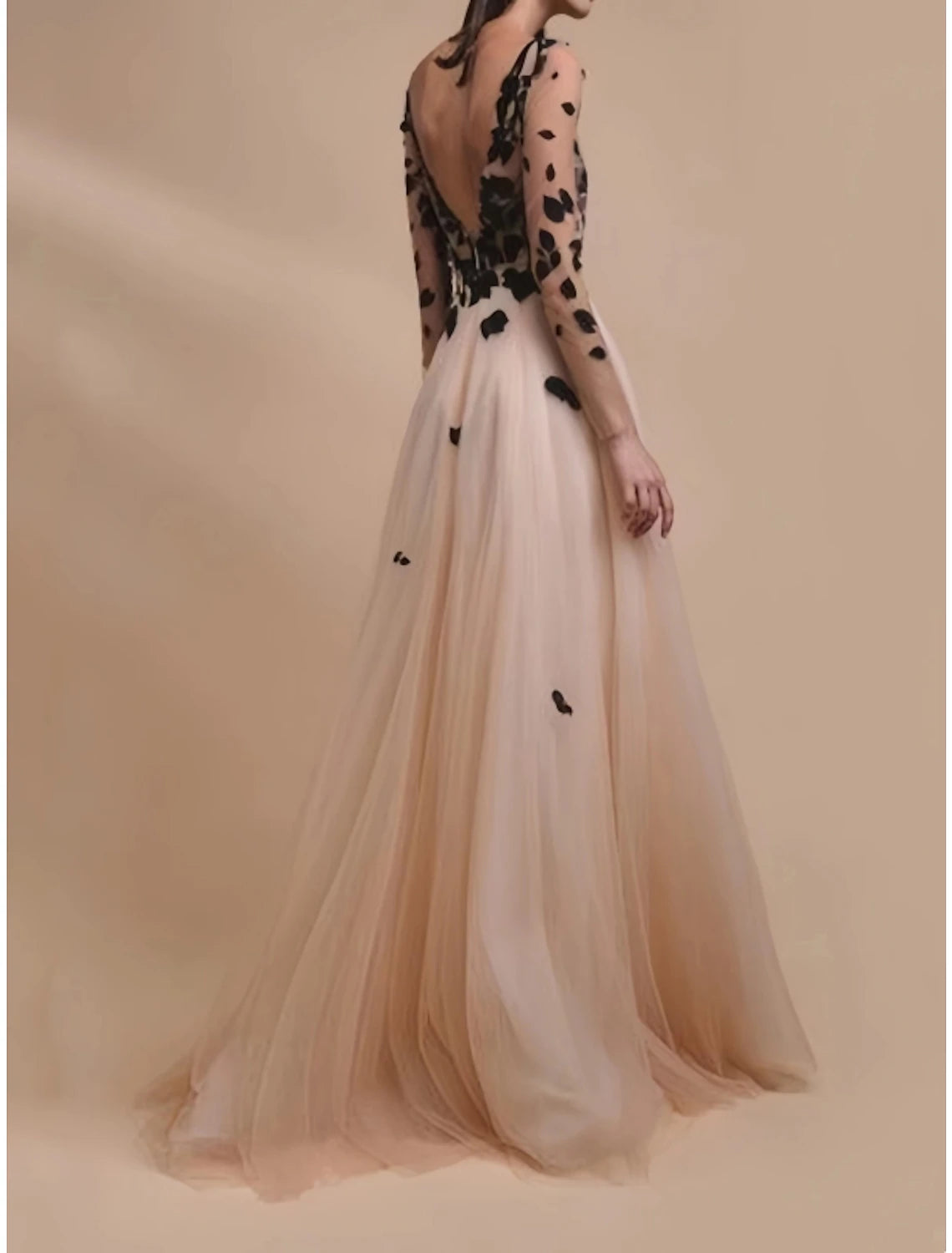 A-Line Evening Gown Champagne Gold Elegant Dress Formal Wedding Guest Sweep / Brush Train Long Sleeve V Neck Tulle with Embroidery Prom Dresses
