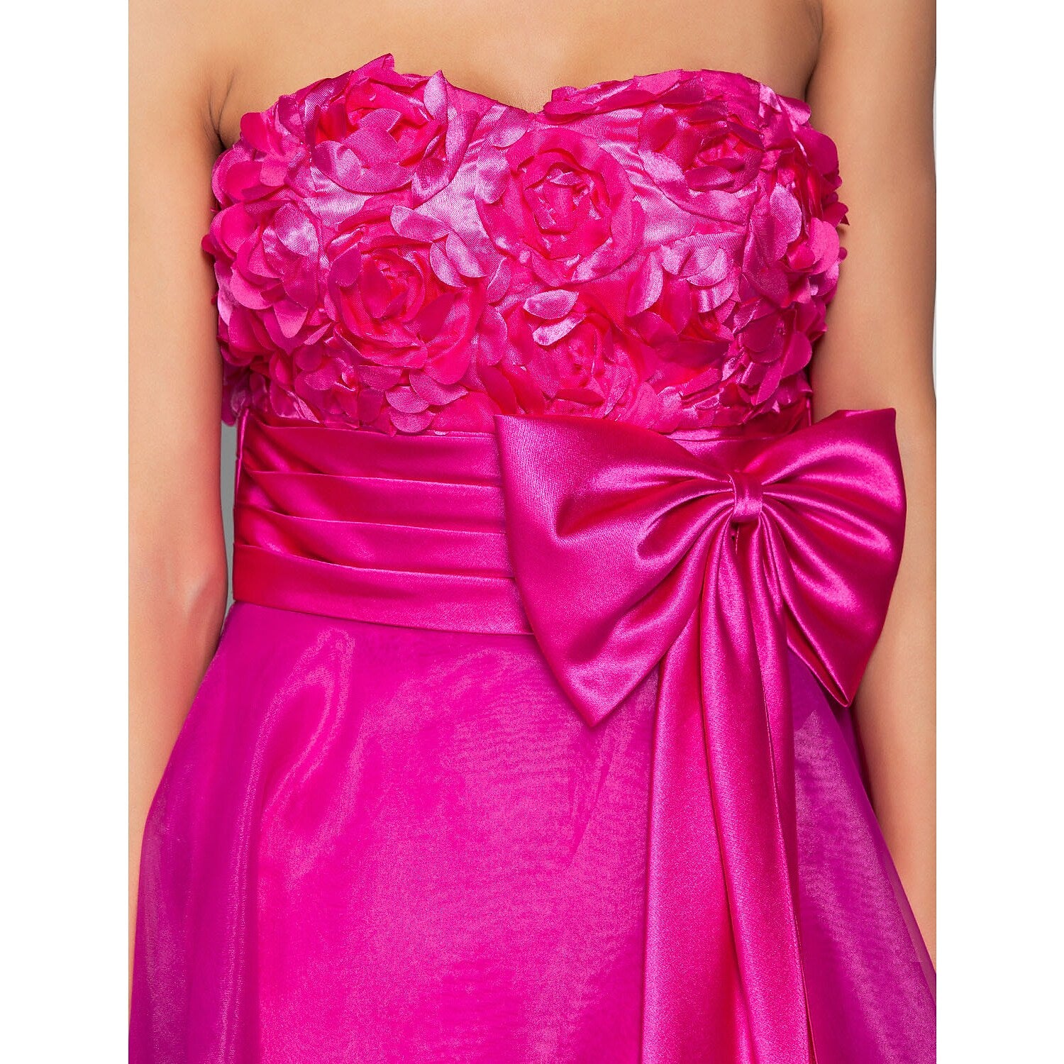 Chic Ball Gown Sweetheart Open Back Ruched Knee-Length Cocktail Dress.