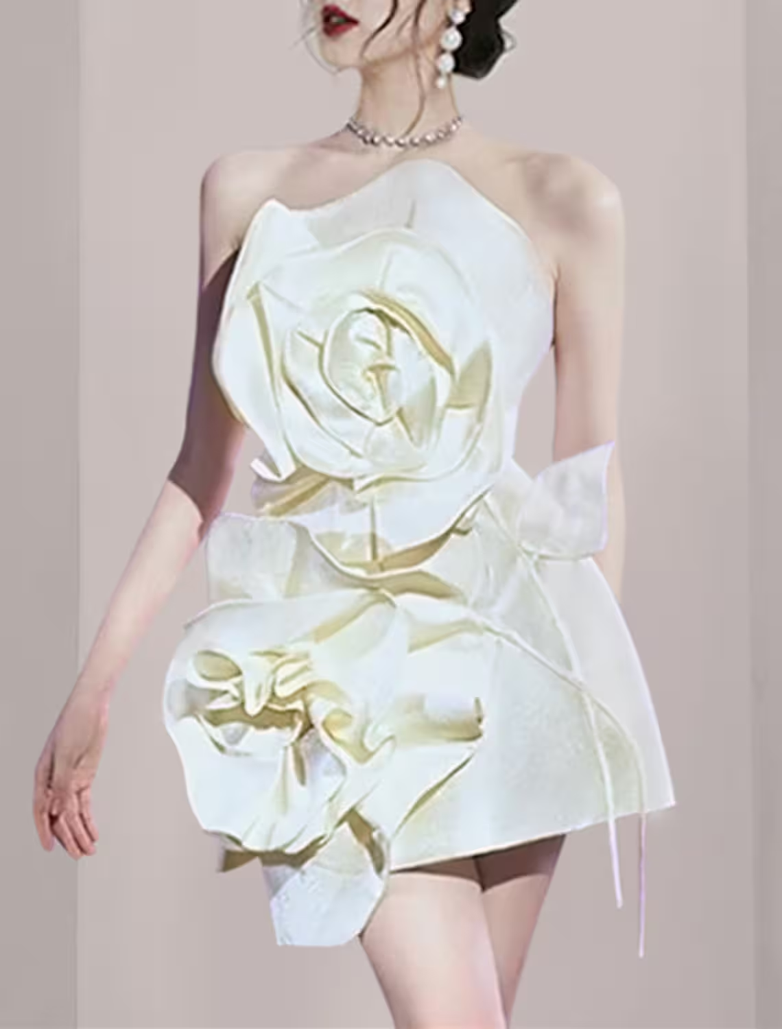 Chic Sheath Strapless Floral Ruffle Satin Mini Homecoming Party Dress.