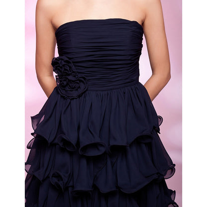 Chic Strapless Chiffon Ball Gown Ruched Flower Knee Length Homecoming Dress, side view.