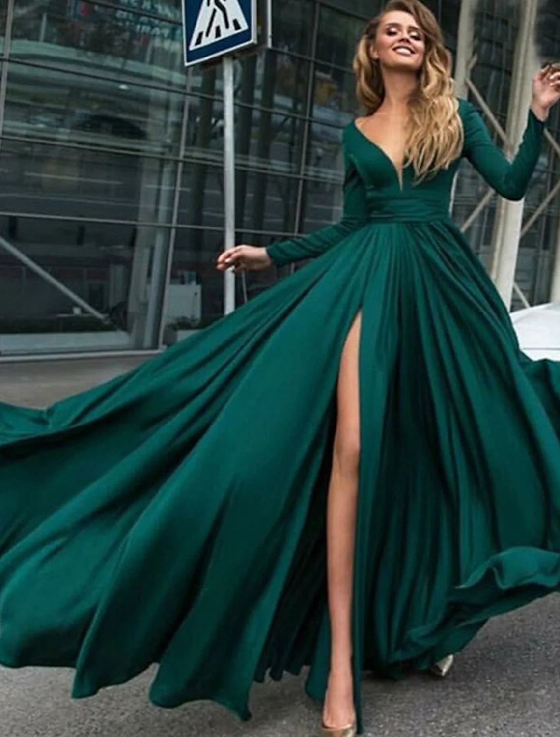 Elegant A-Line Empire V-Neck Long Sleeve Chiffon Holiday Evening Gown.