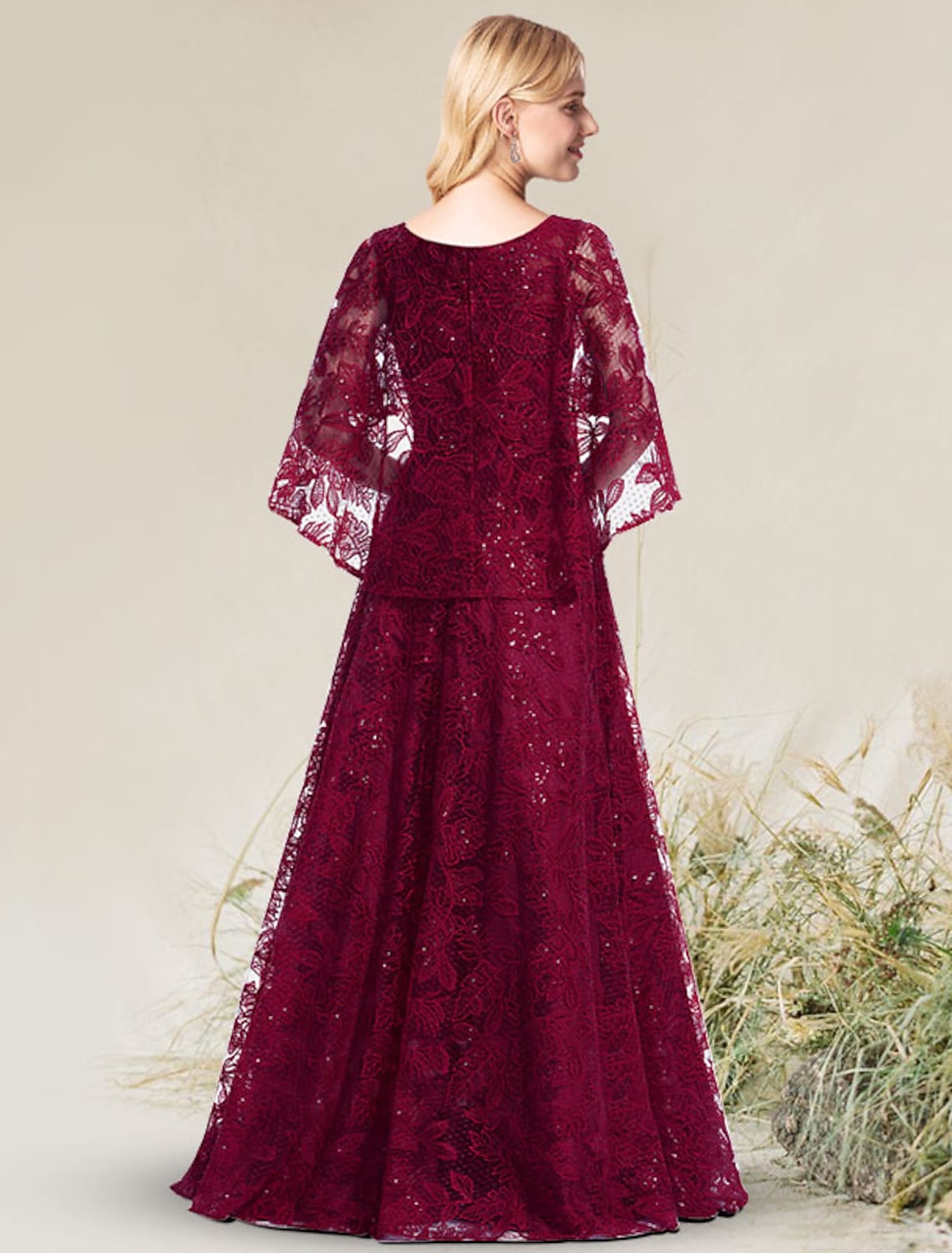 Elegant A-Line Jewel Neck Short Sleeve Floral Applique Floor Length Evening Dress.