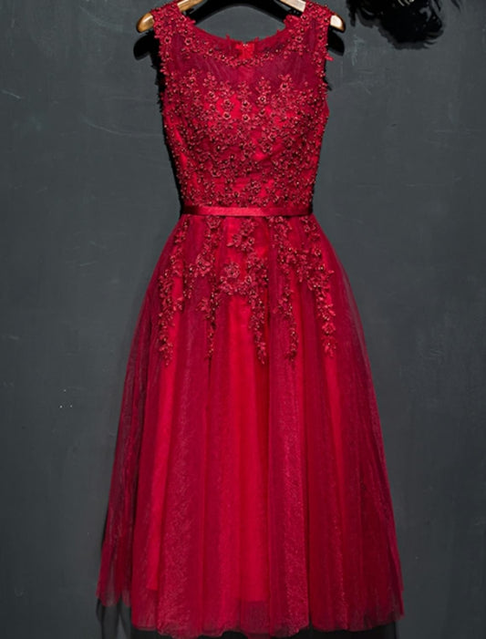 Elegant A-Line Jewel Neck Sleeveless Lace Beaded Short Mini Evening Dress.