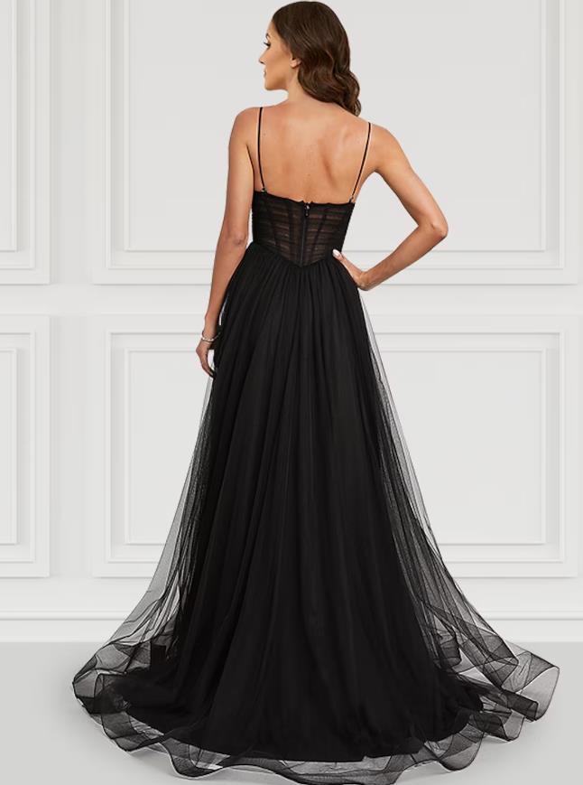 Elegant A-Line Sweetheart Corset Tulle Prom Dress with Slit Court Train.