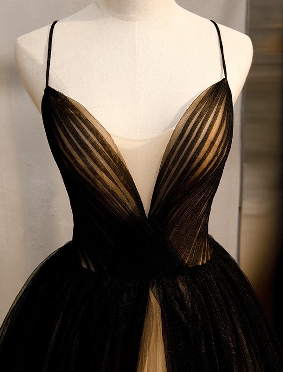 Elegant A-Line V-Neck Color Block Tulle Evening Gown, back view with crisscross detail.