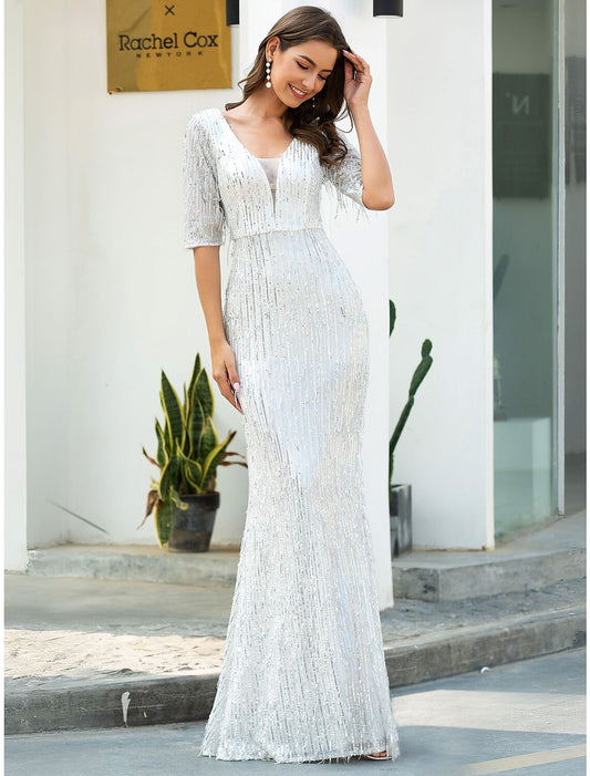 Elegant glittering V-neck half sleeve sheath column evening gown.