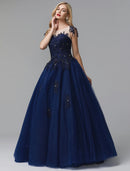 Elegant Mermaid Trumpet Illusion Neck Lace Appliques White Floor Length Evening Dress.