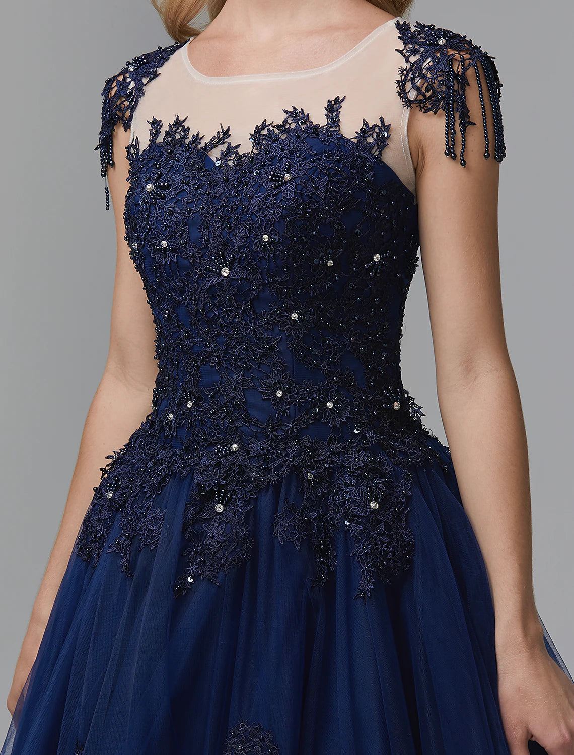 Elegant Mermaid Trumpet Illusion Neck Lace Appliques White Floor Length Evening Dress.