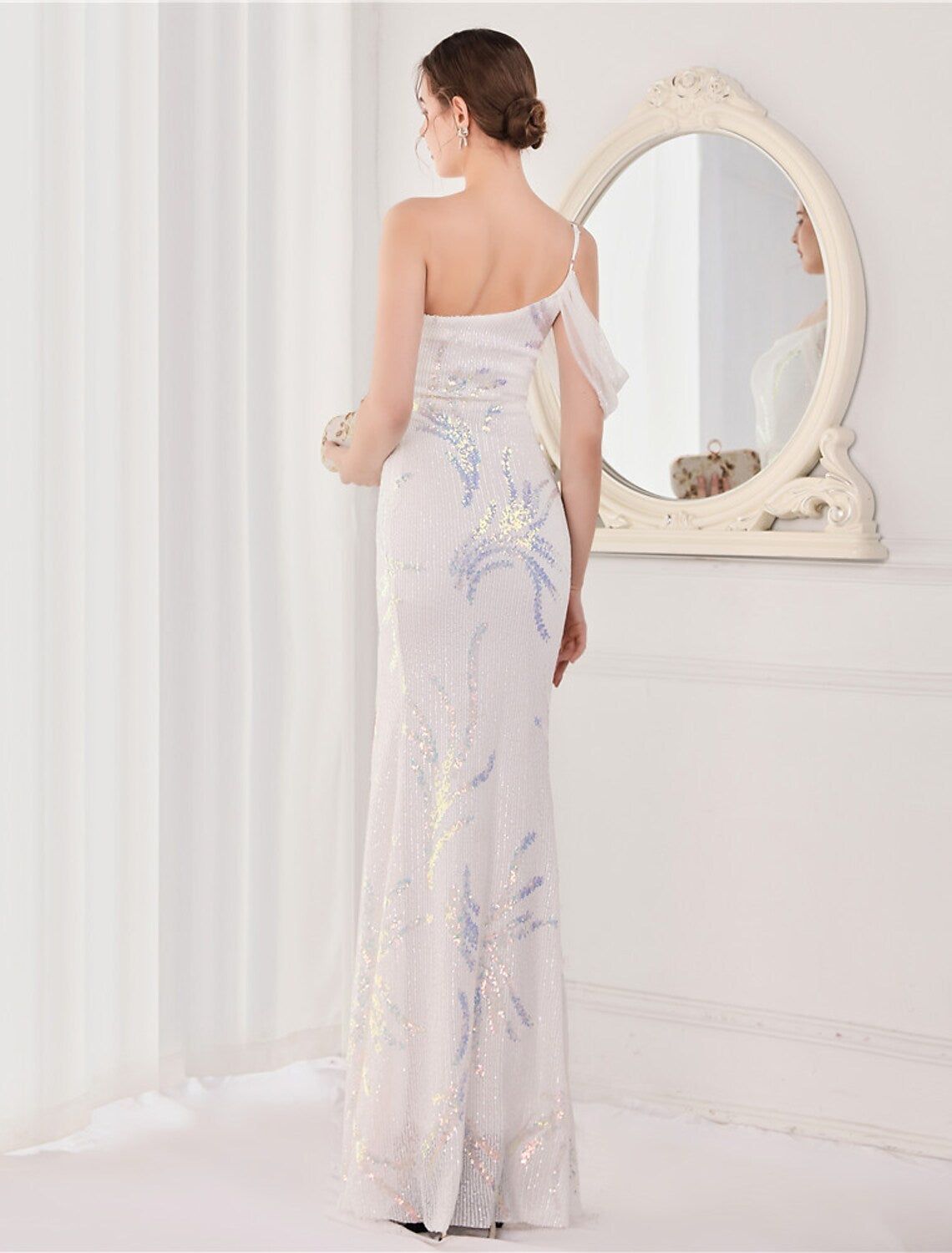 Elegant Sequined Mermaid Spaghetti Strap Evening Gown, Floor Length Dress.