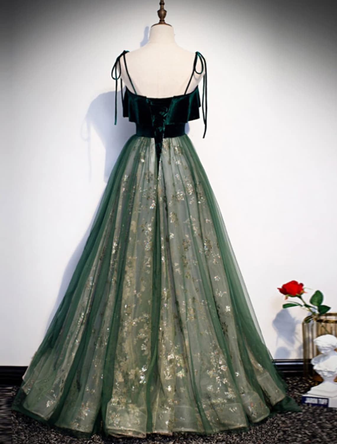 Glittering A-Line Spaghetti Strap Sequin Formal Floor Length Evening Dress.