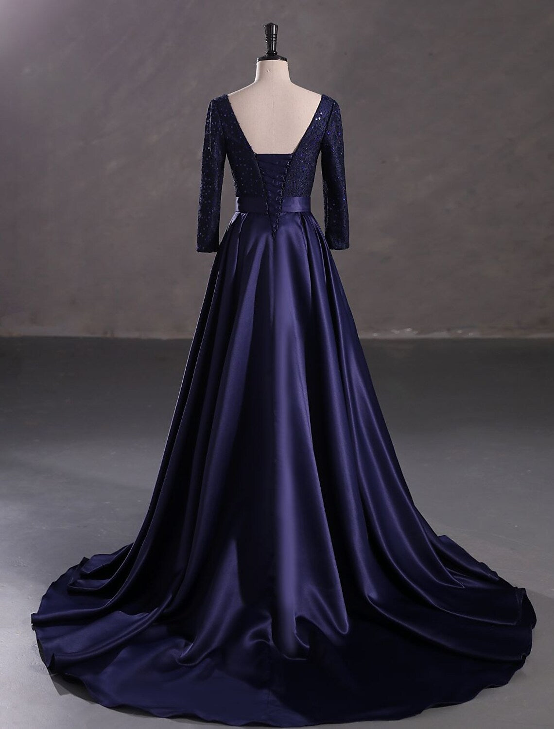 Dazzling Sequin Evening Gown for Special Occasions.